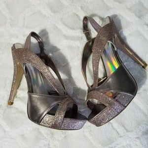 Multi-colored glitter gray shoes